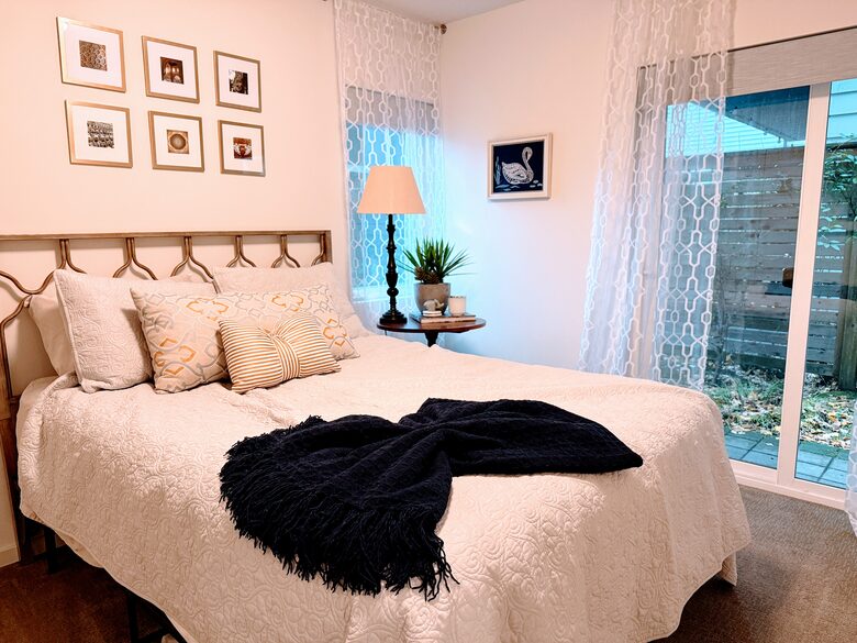 Secondary bedroom