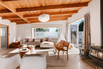 Relaxed Coastal Getaway Near Golden Sands Village - Pāpāmoa, New Zealand