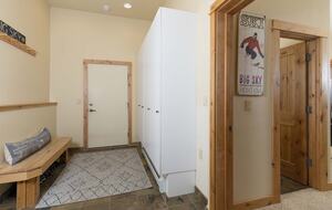 Equity Residences, Effortless Ski Days at Big Sky Resort - Big Sky, Montana