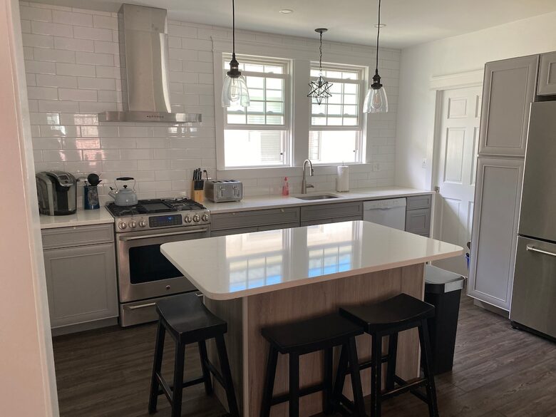Charming Beach Home Dog Friendly with EV Charger - Margate City, New Jersey