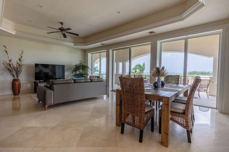 Luxury 3 Bedroom Beachfront Condo at the most desirable building in Cozumel. (The Landmark) - Cozumel, Mexico